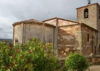 La_Iglesia_de_San_Miguel_de_Arcángel_perfil